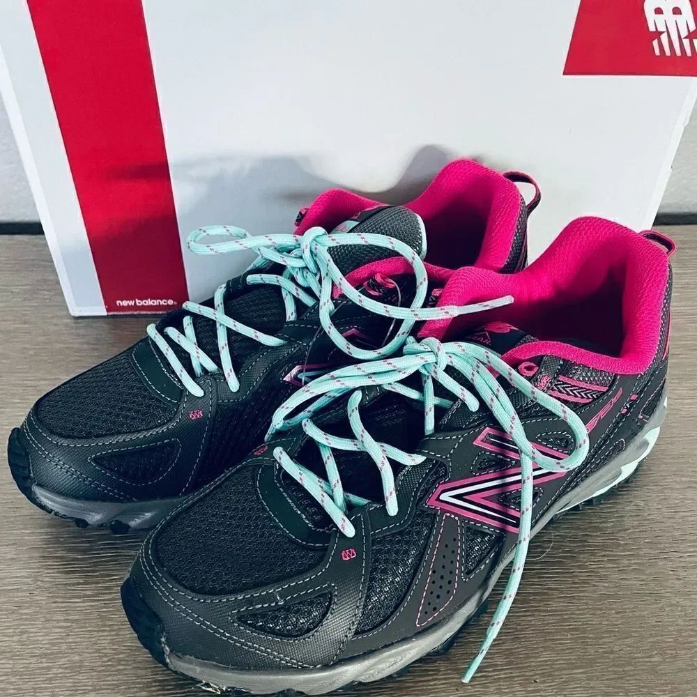 New Balance Trail Running Athletic Shoes Sneakers 9.5
